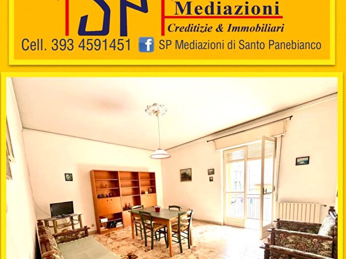 Appartamento quadrilocale in affitto in Via Angelo Musco, Centro, Giarre