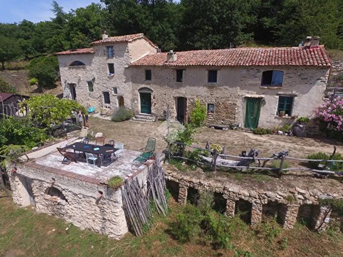 Casa con 8 locali in vendita in Località Orco Feglino, Orco Feglino