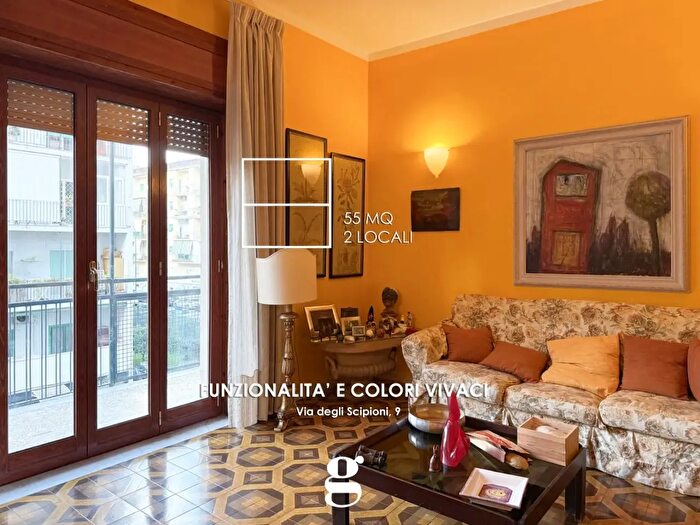 Appartamento bilocale in vendita in Via degli Scipioni, Napoli