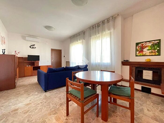 Appartamento trilocale in vendita in Via Ss, Vasto