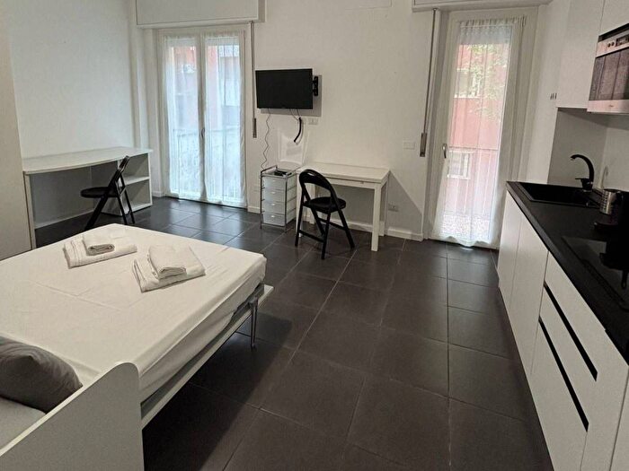 Appartamento bilocale in affitto in Via Meloria, Monte Rosa Lotto, Milano