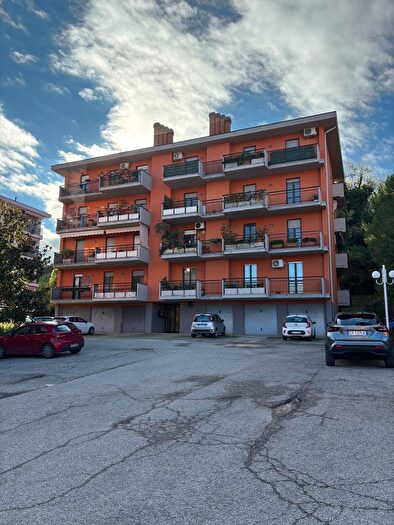 Appartamento trilocale in vendita in Via Verdi, Chieti