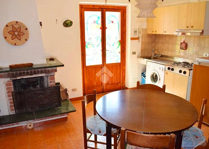 Appartamento trilocale in vendita in Via a De Gasperi, Cappadocia