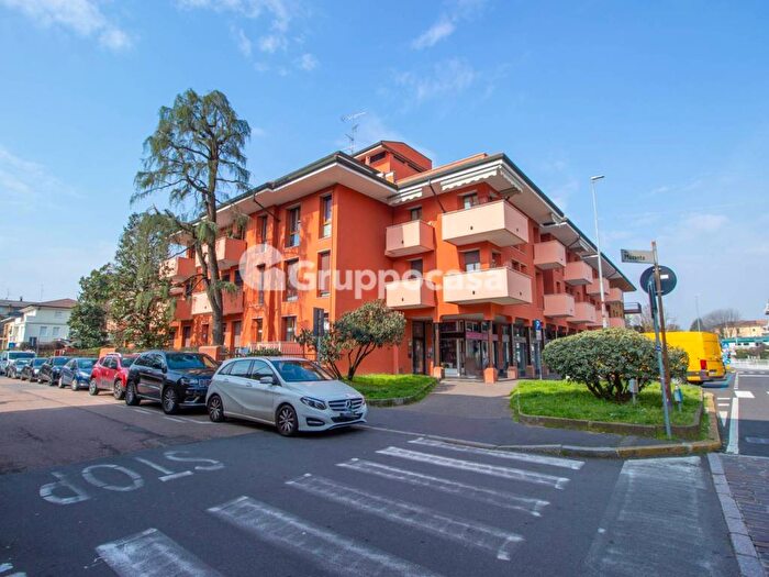 Appartamento bilocale in affitto in Via IV Giugno, Centro, Magenta