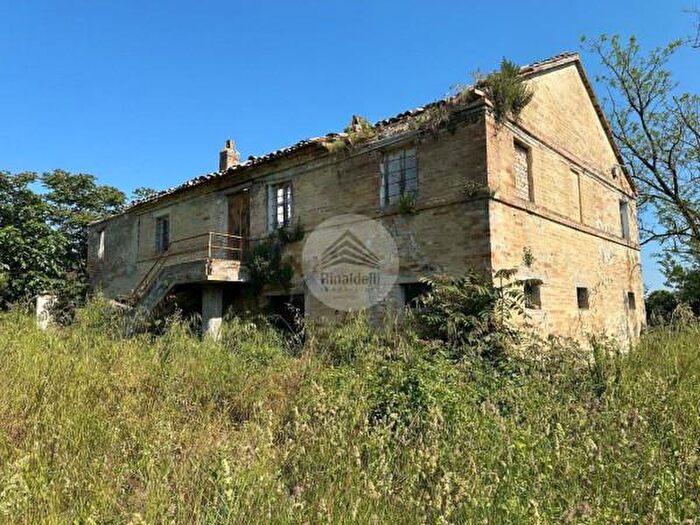 Casa con 5 locali in vendita in Strada Mostrapiedi, SantElpidio A Mare