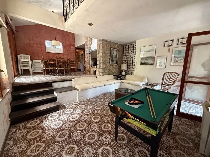 Casa con 8 locali in vendita in Via del Rosmarino, Orbetello