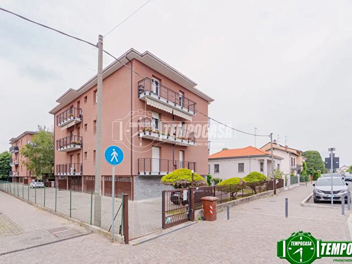 Appartamento quadrilocale in vendita in Via Roma, San Martino Siccomario