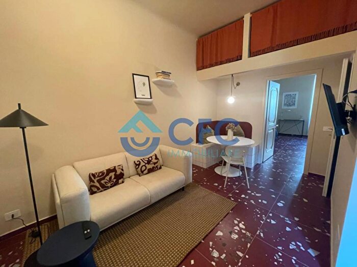 Appartamento bilocale in affitto in Via Rovereto, Rovereto, Milano