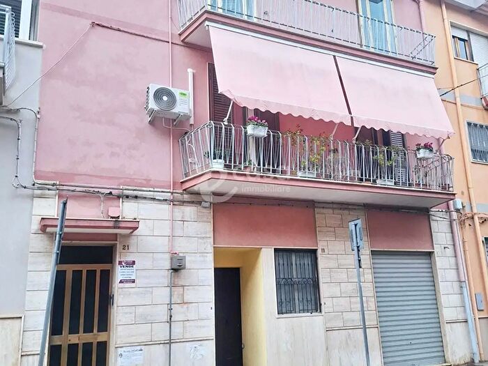Appartamento quadrilocale in vendita in Via Marie Curie, Mola Di Bari