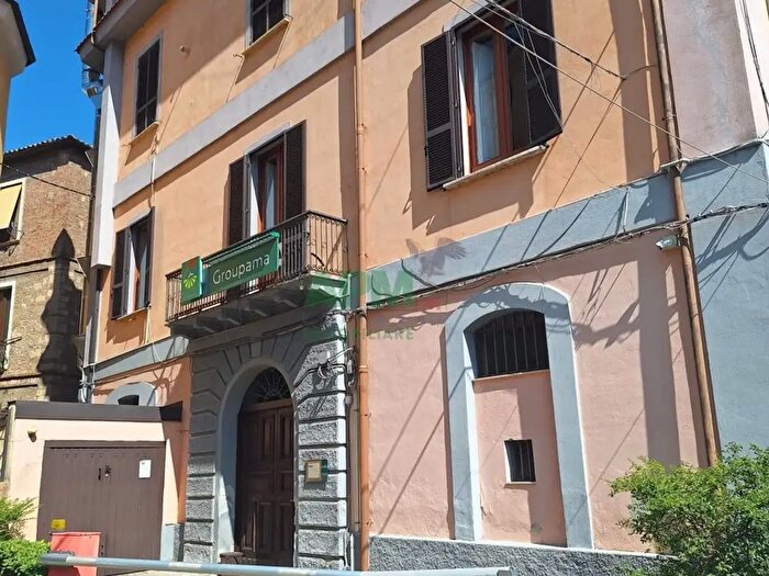Appartamento trilocale in affitto in Via Daua Parma, Cosenza