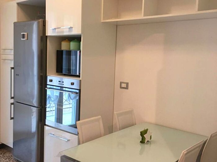 Appartamento bilocale in affitto in Via Posalunga, Borgoratti, Genova