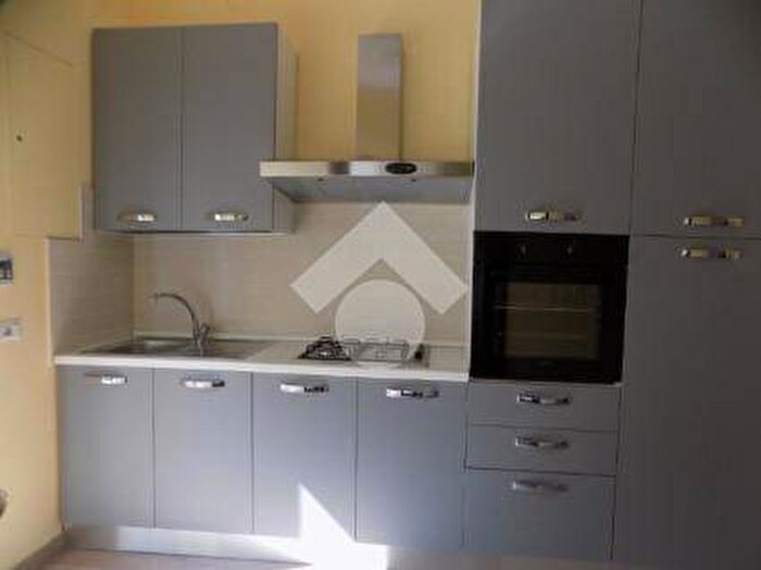 Appartamento bilocale in affitto in VIA RAFFAELLO SANZIO, De Angeli, Milano