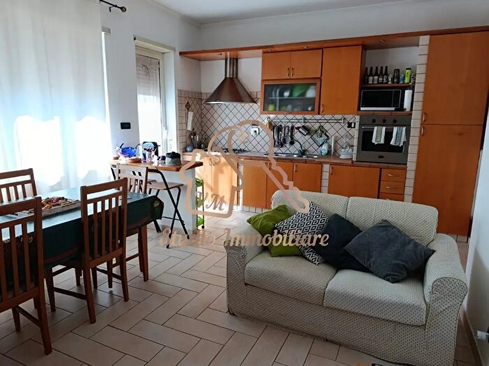 Appartamento bilocale in affitto in Via Treviglio, Roma