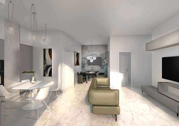 Appartamento trilocale in vendita in Piazzale Bestat Tre Carrare Taranto Taranto, Taranto