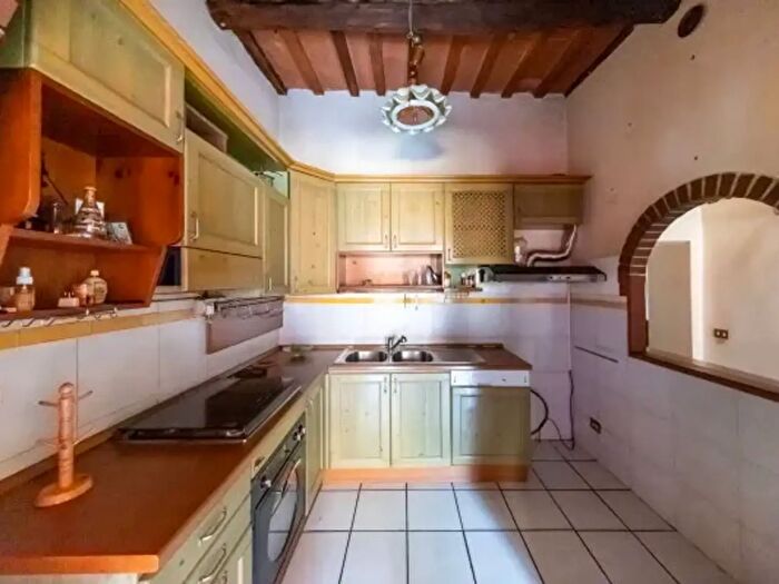 Appartamento trilocale in vendita in Piazza degli Obizzi, Pescia