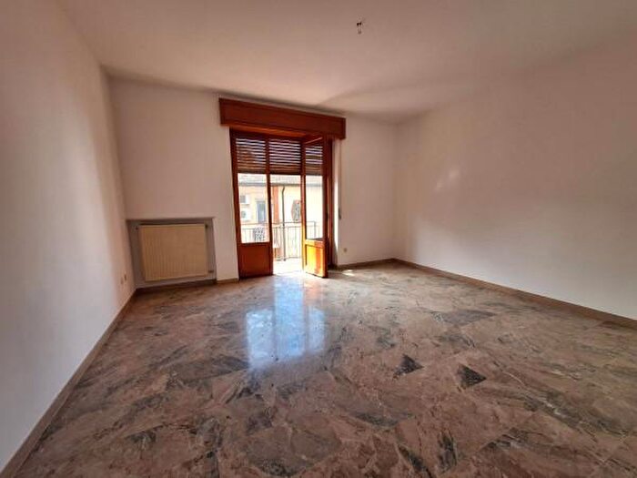 Appartamento trilocale in vendita in Via Luigi Ghizzoni, Ponte DellOlio