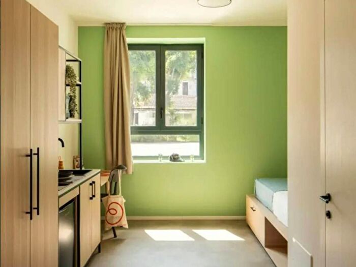 Appartamento monolocale in affitto in Corso Novara, Aurora, Torino