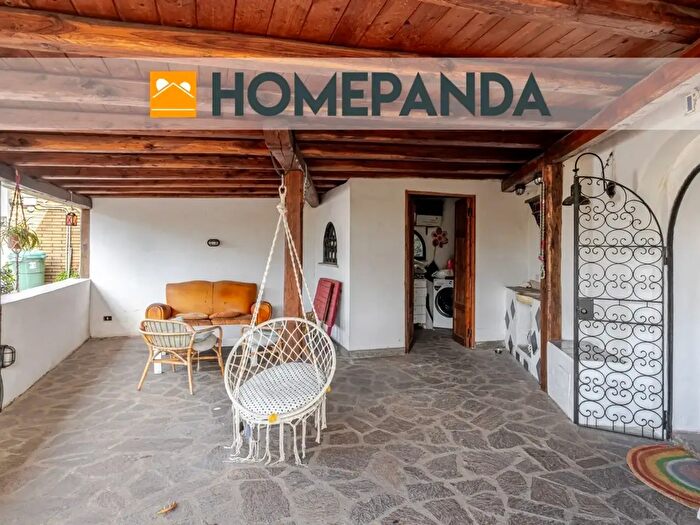 Appartamento trilocale in vendita in Via delle Nazioni Unite, Grottaferrata