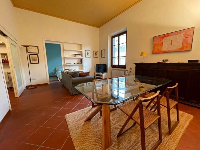 Appartamento bilocale in affitto in Corso dei Tintori, Santa Croce, Firenze