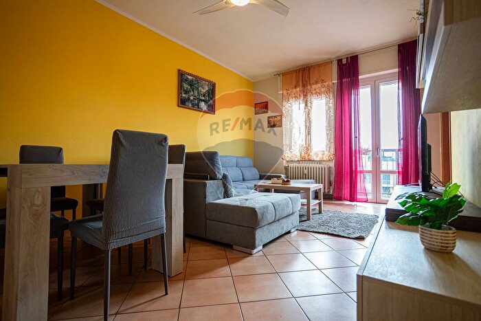 Appartamento quadrilocale in vendita in Via Pensiero, Cernusco Lombardone