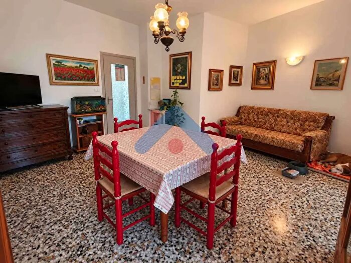 Appartamento trilocale in vendita in Viale Cappuccini, Chieri