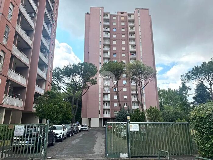 Appartamento quadrilocale in vendita in Via Igino Giordani, Roma