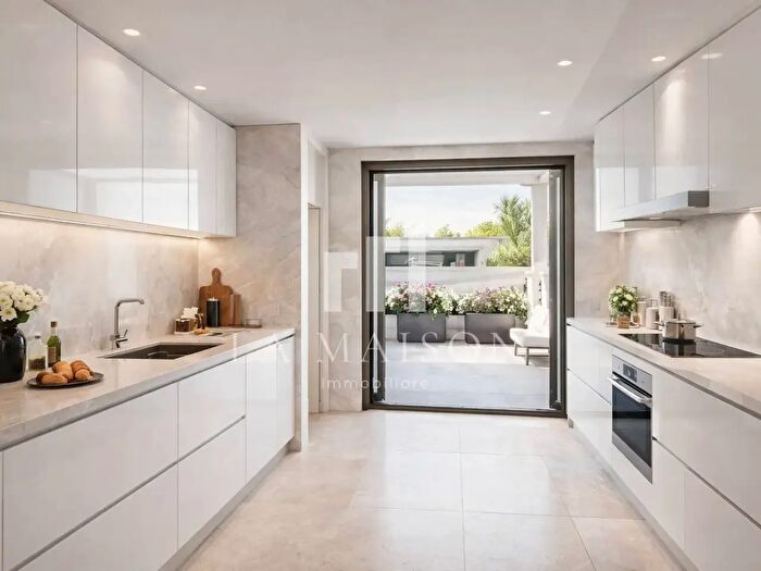 Appartamento trilocale in vendita in Via Belpulsi, Campobasso