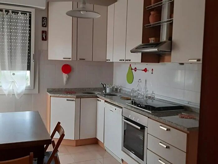 Appartamento con 5 locali in affitto in Pisa