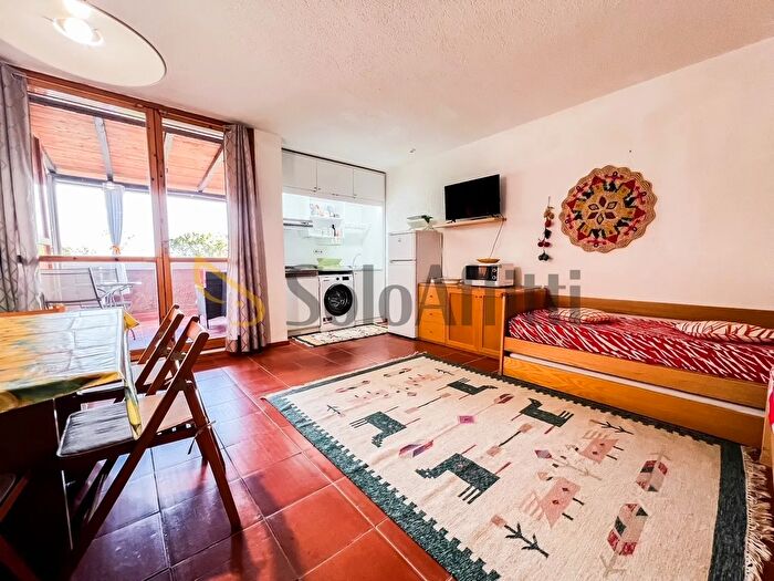 Appartamento monolocale in affitto in Via Cugnana Verde, Olbia