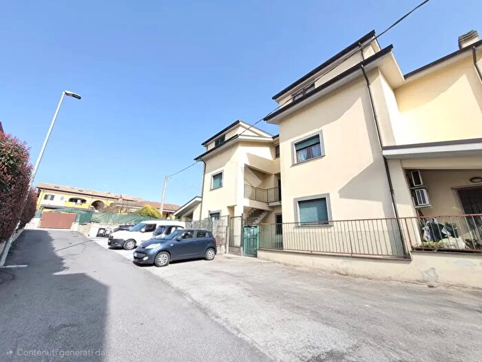 Appartamento trilocale in vendita in Via Don Alberto Proscio, Valmontone