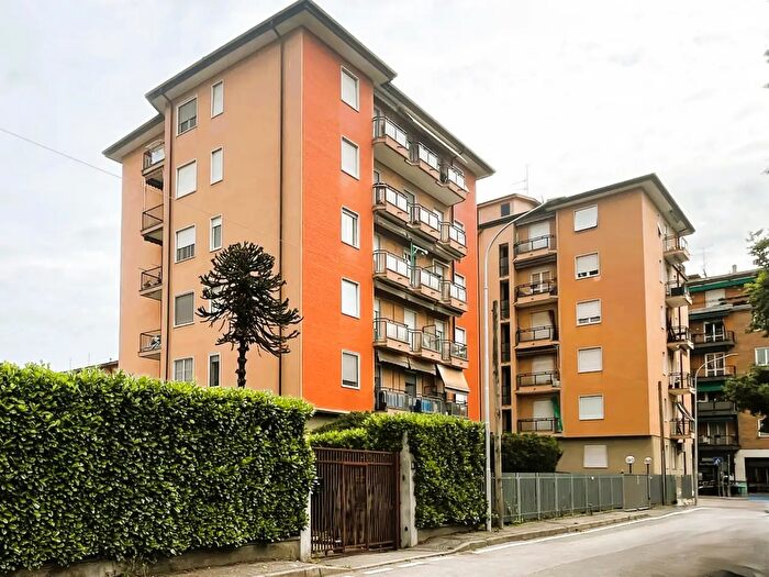 Appartamento bilocale in vendita in Via Cirene, Pioltello