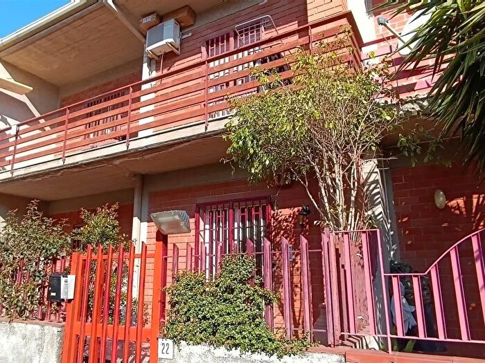 Casa con 7 locali in vendita in Via Giuseppe d'Urso, Tremestieri Etneo
