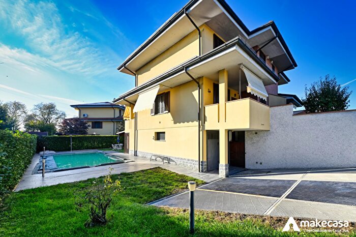 Casa quadrilocale in vendita in Via Antonio Gramsci, Colturano