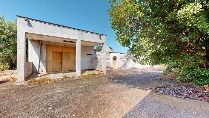 Casa con 5 locali in vendita in Contrada Montepelusiello, Martina Franca