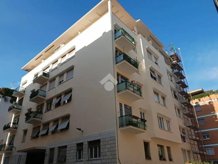 Appartamento trilocale in affitto in Via Albricci, Roma