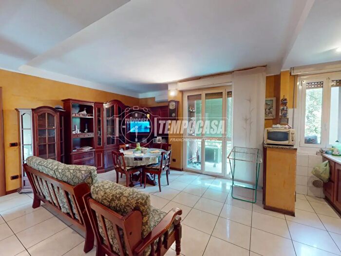 Appartamento trilocale in vendita in Viale Rinascita B, Cinisello Balsamo