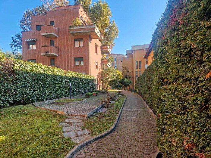 Appartamento con 5 locali in vendita in Viale Umberto I, Reggio Emilia