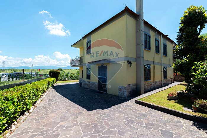 Appartamento trilocale in vendita in Via Tagliamento, Monterotondo