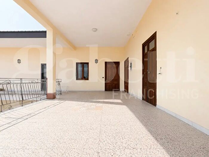 Appartamento trilocale in vendita in Corso Trieste Snc, Scafati