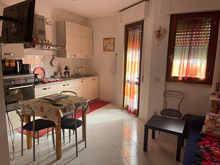 Appartamento bilocale in affitto in Via San Carlo da Sezze, Centro, Latina