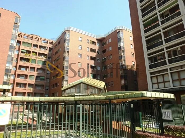 Appartamento trilocale in affitto in Milano