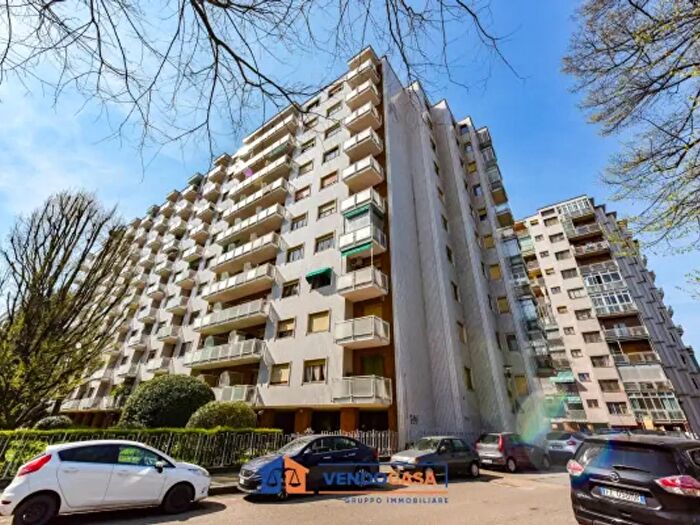 Appartamento monolocale in vendita in Corso Sebastopoli, Torino