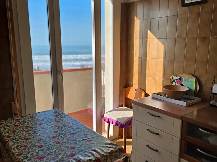 Appartamento con 6 locali in vendita in Sarzana