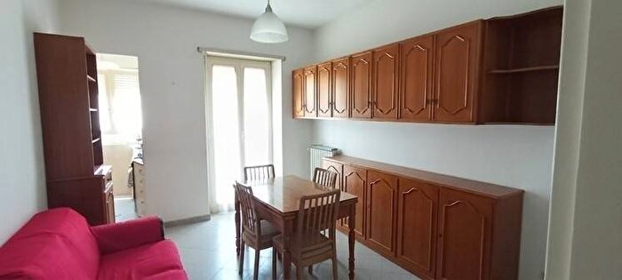 Appartamento trilocale in affitto in Via Oropa, Vanchiglietta, Torino