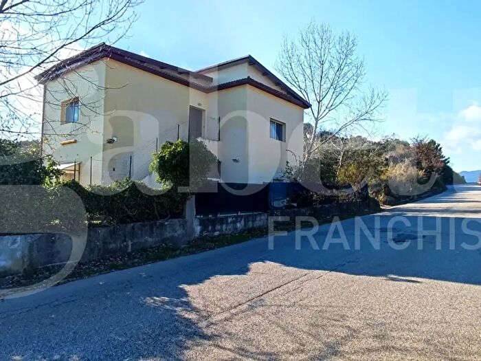 Casa quadrilocale in vendita in Localita Mortilla Snc, Magisano