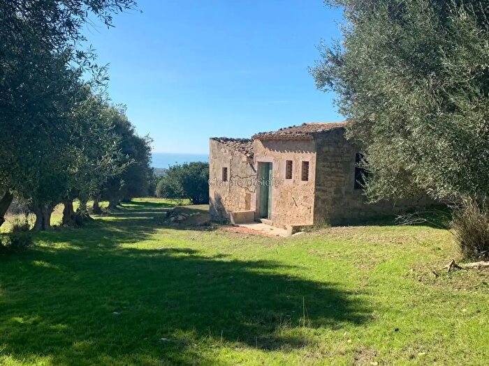 Casa monolocale in vendita in Strada Provinciale, Scicli