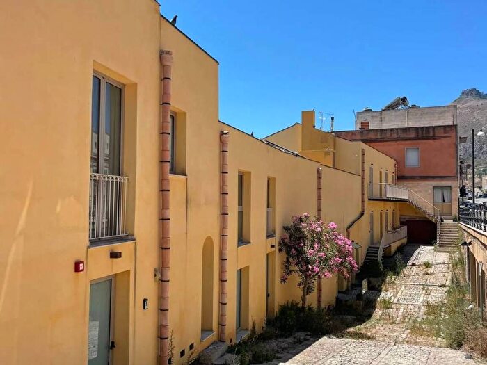 Casa in affitto in Via Simone Catalano No Number, Centro, Valderice