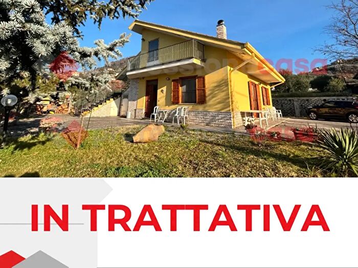 Casa con 5 locali in vendita in Via Valle d Uovo, Fumone
