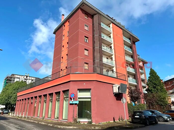 Appartamento bilocale in vendita in Via Giuseppe Mazzini, Opera