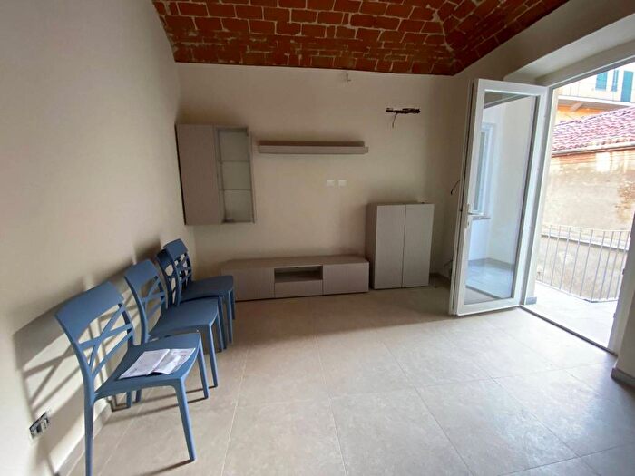 Appartamento trilocale in affitto in Via San Lorenzo, Piazza della Libertà, Alessandria